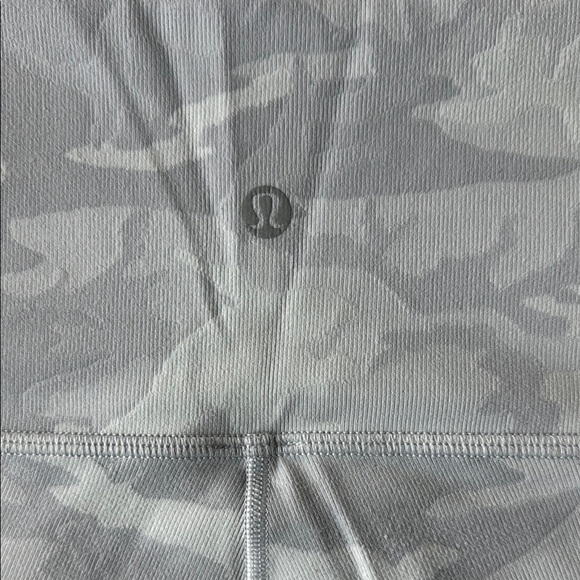 Lululemon Athletica Gray Camo Leggings - Picture 2 of 3